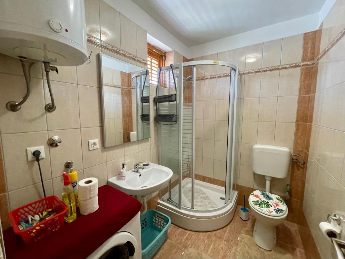 Lovro #1 & #2 Apartments Црес Экстерьер фото